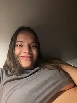 Snapshot of NaughtyGirl12 chatting on 11/08/25, 12:11 NaughtyGirl12 online show from 11/08/25, 12:11