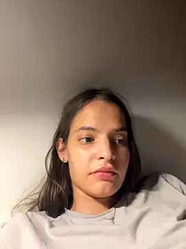 Snapshot of NaughtyGirl12 chatting on 11/10/25, 11:37 NaughtyGirl12 online show from 11/10/25, 11:37