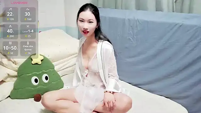 Snapshot of QIQIZHAO-2025 chatting on 11/26/25, 01:12 QIQIZHAO-2025 online show from 11/26/25, 01:12