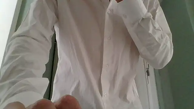 Snapshot of CuteDaddy92 chatting on 11/24/25, 09:20 CuteDaddy92 online show from 11/24/25, 09:20