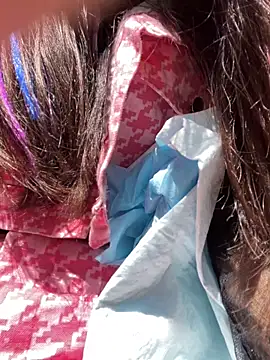 luna-sisi online show from 04/04/26, 05:27