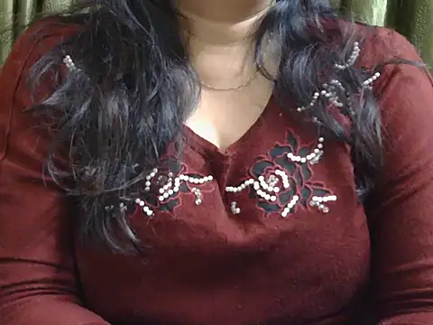 Snapshot of Miss_Eira chatting on 11/24/25, 10:15 Miss Eira online show from 11/24/25, 10:15