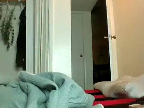 nikkibae33 online show from 12/04/25, 05:39