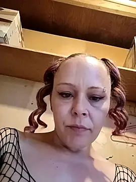 nikkibae33 online show from 03/17/26, 11:19