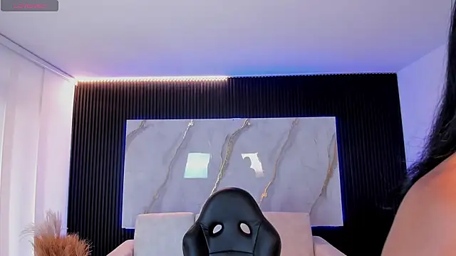 Saara Corraless online show from 04/09/26, 06:57