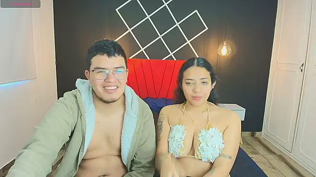 Logan Chloe online show from 11/22/25, 11:53