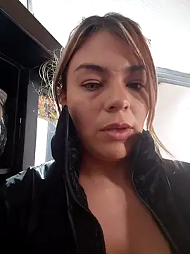 Snapshot of ingridtorres chatting on 11/13/25, 07:46 ingridtorres online show from 11/13/25, 07:46