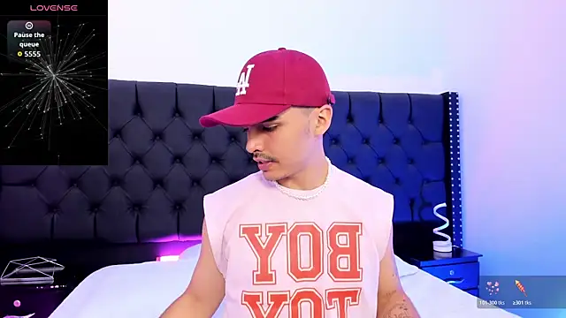 Snapshot of NicoKingg_ chatting on 01/11/26, 01:27 NicoKingg online show from 01/11/26, 01:27