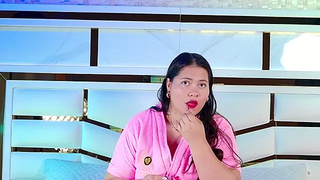 Snapshot of aria_sm chatting on 12/01/25, 03:22 aria sm online show from 12/01/25, 03:22