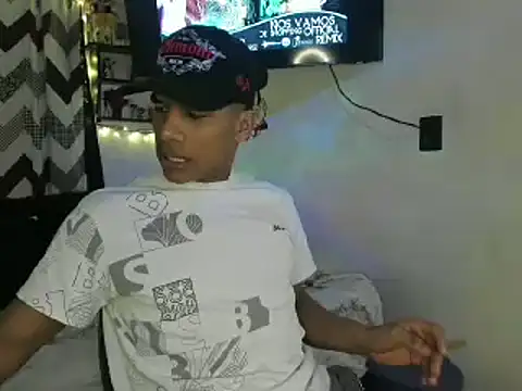 JUANBIGCOCK21CM online show from 05/21/26, 03:24