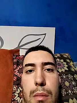 Snapshot of adrihgz chatting on 11/09/25, 09:29 adrihgz online show from 11/09/25, 09:29