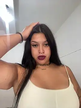 Snapshot of amazonaa9 chatting on 02/24/26, 06:06 amazonaa9 online show from 02/24/26, 06:06