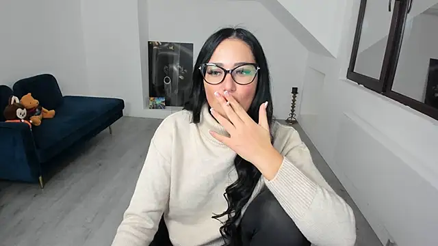 AnyaEvy online show from 01/15/26, 04:28