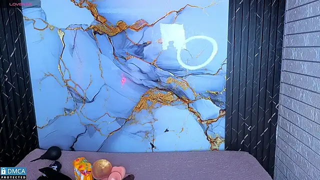 sofia sstonee  online show from 02/04/26, 11:16