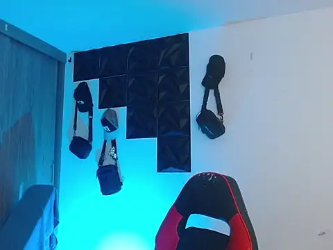 Snapshot of adam_keith chatting on 12/04/25, 02:04 adam keith online show from 12/04/25, 02:04