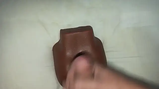 Spanish Milk online show from 11/17/25, 06:46