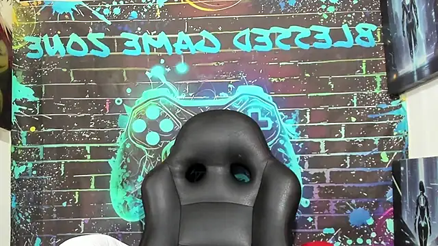 Timmy Kiing  online show from 08/07/26, 09:39