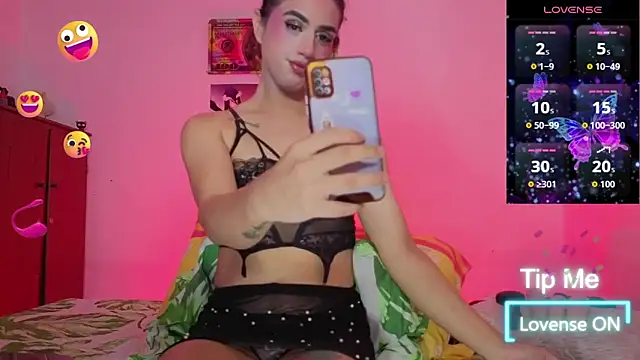 annahotdoll online show from 06/17/26, 05:14