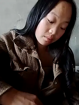 Yumiik2kk online show from 12/01/25, 07:13