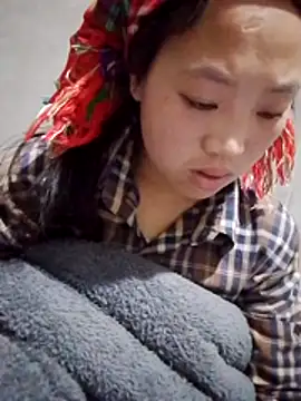 Yumiik2kk online show from 12/04/25, 07:11