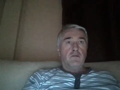 Snapshot of Cumlover5534 chatting on 11/30/25, 09:24 Cumlover5534 online show from 11/30/25, 09:24