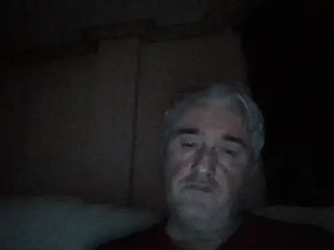 Snapshot of Cumlover5534 chatting on 12/13/25, 09:31 Cumlover5534 online show from 12/13/25, 09:31