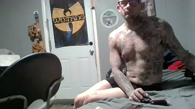 trickydickydaddy online show from 02/16/26, 09:16