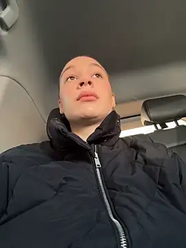 SashaCatt online show from 03/11/26, 08:20