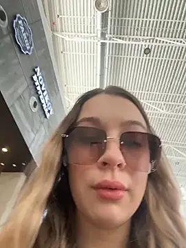 SashaCatt online show from 03/27/26, 09:10