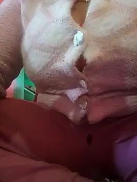 aaruna hot83 online show from 01/15/26, 06:51