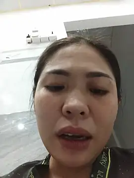 Snapshot of -Arabella- chatting on 07/24/26, 02:31 -Arabella- online show from 07/24/26, 02:31