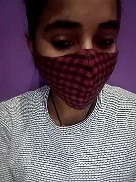 Snapshot of Raatki_Pari chatting on 11/13/25, 12:15 Raatki Pari online show from 11/13/25, 12:15