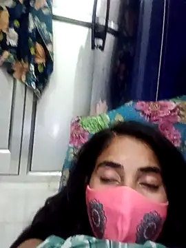 Snapshot of Raatki_Pari chatting on 11/16/25, 05:40 Raatki Pari online show from 11/16/25, 05:40