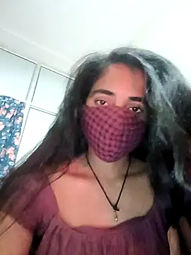 Snapshot of Raatki_Pari chatting on 11/17/25, 11:32 Raatki Pari online show from 11/17/25, 11:32