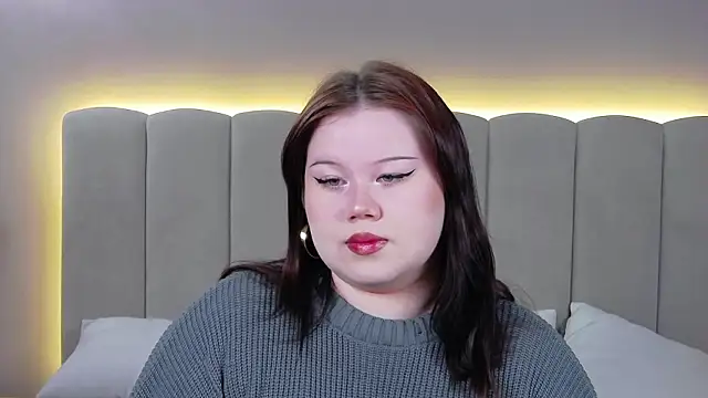 EvaNova  online show from 02/25/26, 04:22