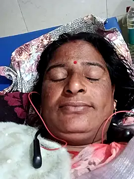 Quin love143 online show from 12/18/25, 10:38