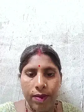 Maya mohni online show from 06/10/26, 06:56
