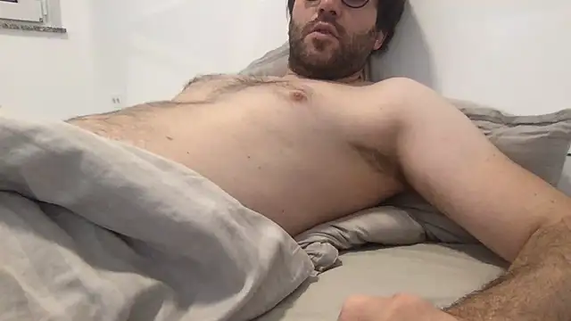 Snapshot of 4fu69str8 chatting on 11/20/25, 07:08 4fu69str8 online show from 11/20/25, 07:08