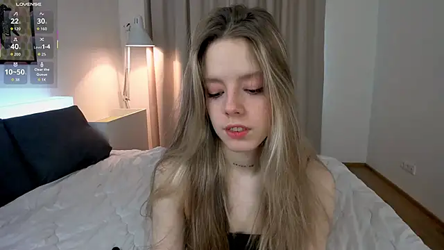 TiffinyMergist online show from 02/27/26, 06:13