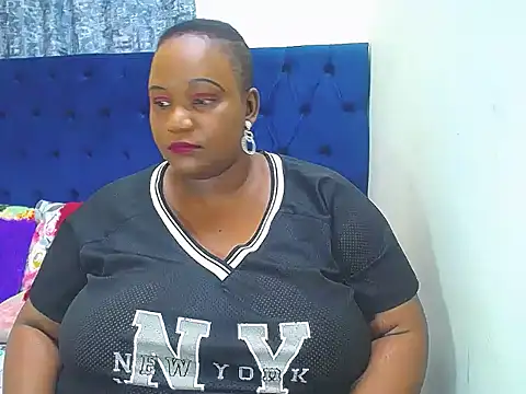 Snapshot of BMWWWXXX chatting on 11/27/25, 08:27 BMWWWXXX online show from 11/27/25, 08:27