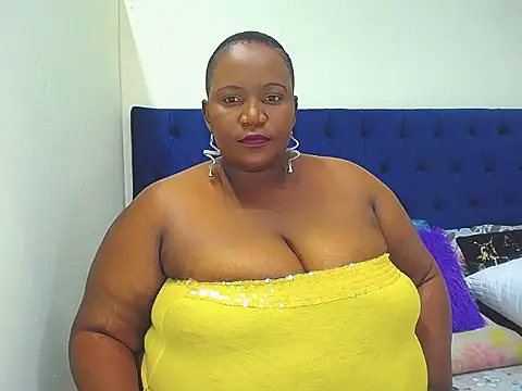 Snapshot of BMWWWXXX chatting on 12/21/25, 04:25 BMWWWXXX online show from 12/21/25, 04:25