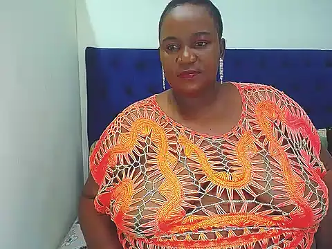 Snapshot of BMWWWXXX chatting on 01/11/26, 12:10 BMWWWXXX online show from 01/11/26, 12:10