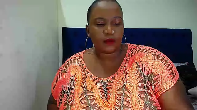 BMWWWXXX online show from 02/13/26, 04:36