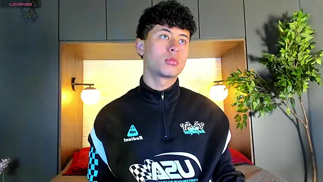 Noah dupont  online show from 01/12/26, 11:59