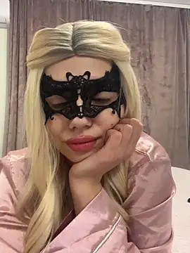 Snapshot of LilxSar chatting on 11/28/25, 05:59 LilxSar online show from 11/28/25, 05:59