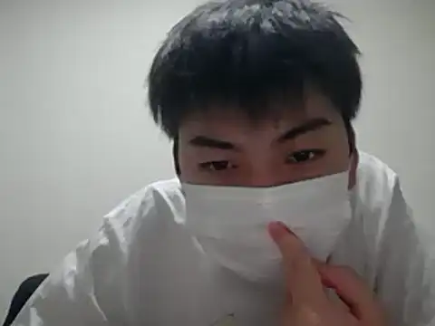 Snapshot of shunshun001006 chatting on 11/16/25, 02:11 shunshun001006 online show from 11/16/25, 02:11
