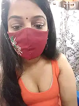 Honeya96 online show from 11/28/25, 08:17