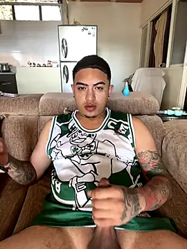 Snapshot of PECASVIPSEXX chatting on 11/08/25, 03:34 PECASVIPSEXX online show from 11/08/25, 03:34