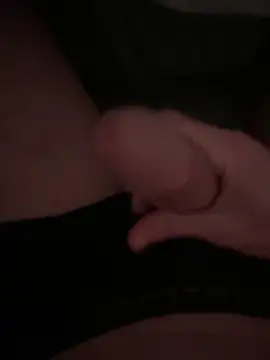 groschibre40100 online show from 11/24/25, 08:52