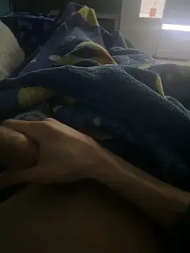 groschibre40100 online show from 02/06/26, 01:21